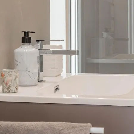 H11 Mia Giardino-parcheggio 公寓 圣雷默